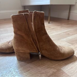 Gianvito Rossi Tan Suede Boots